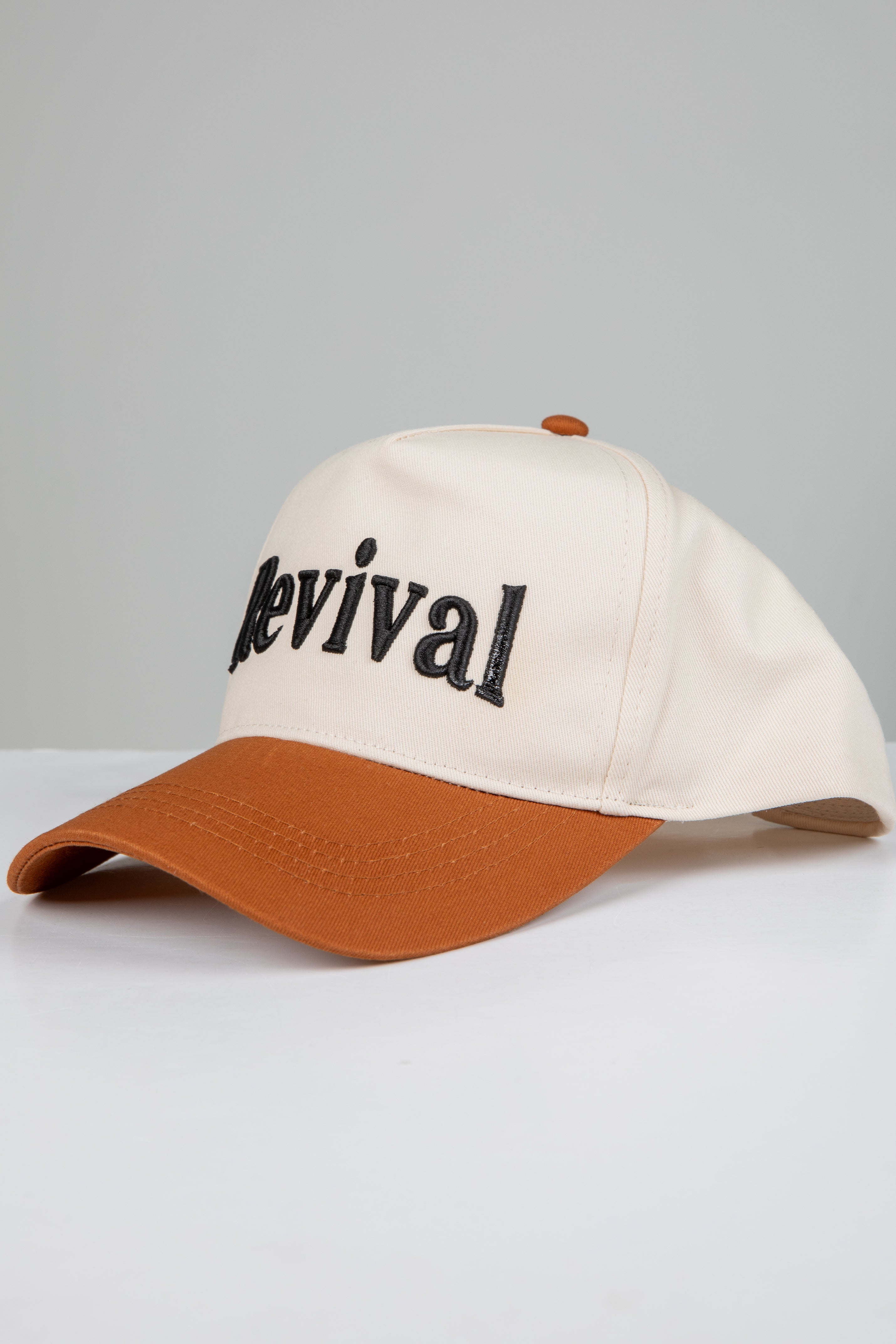 Cap with &
