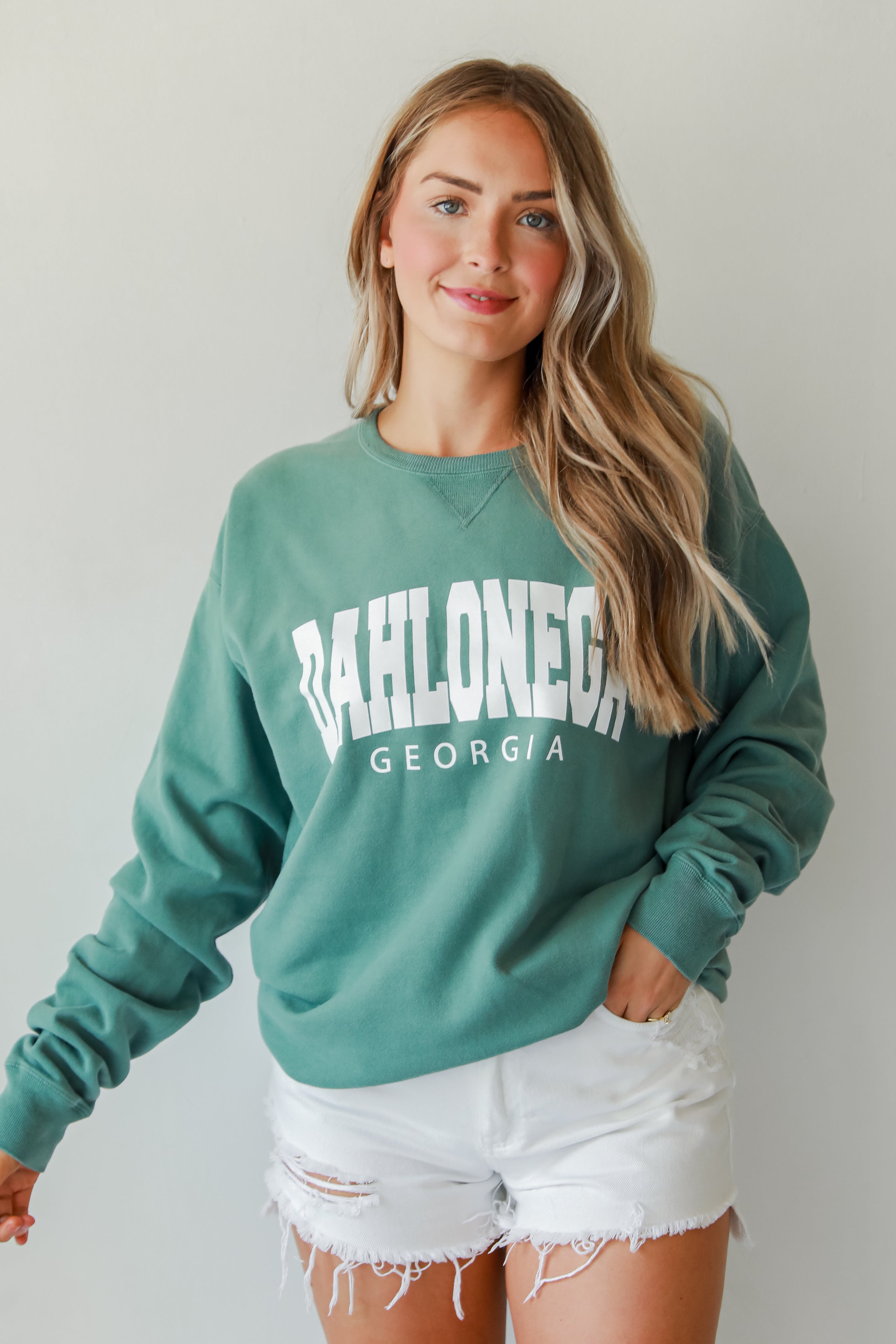 Seafoam Dahlonega Georgia Pullover. Graphic Sweatshirt. Dahlonega Sweatshirt. Oversized Comfy Sweatshirt.