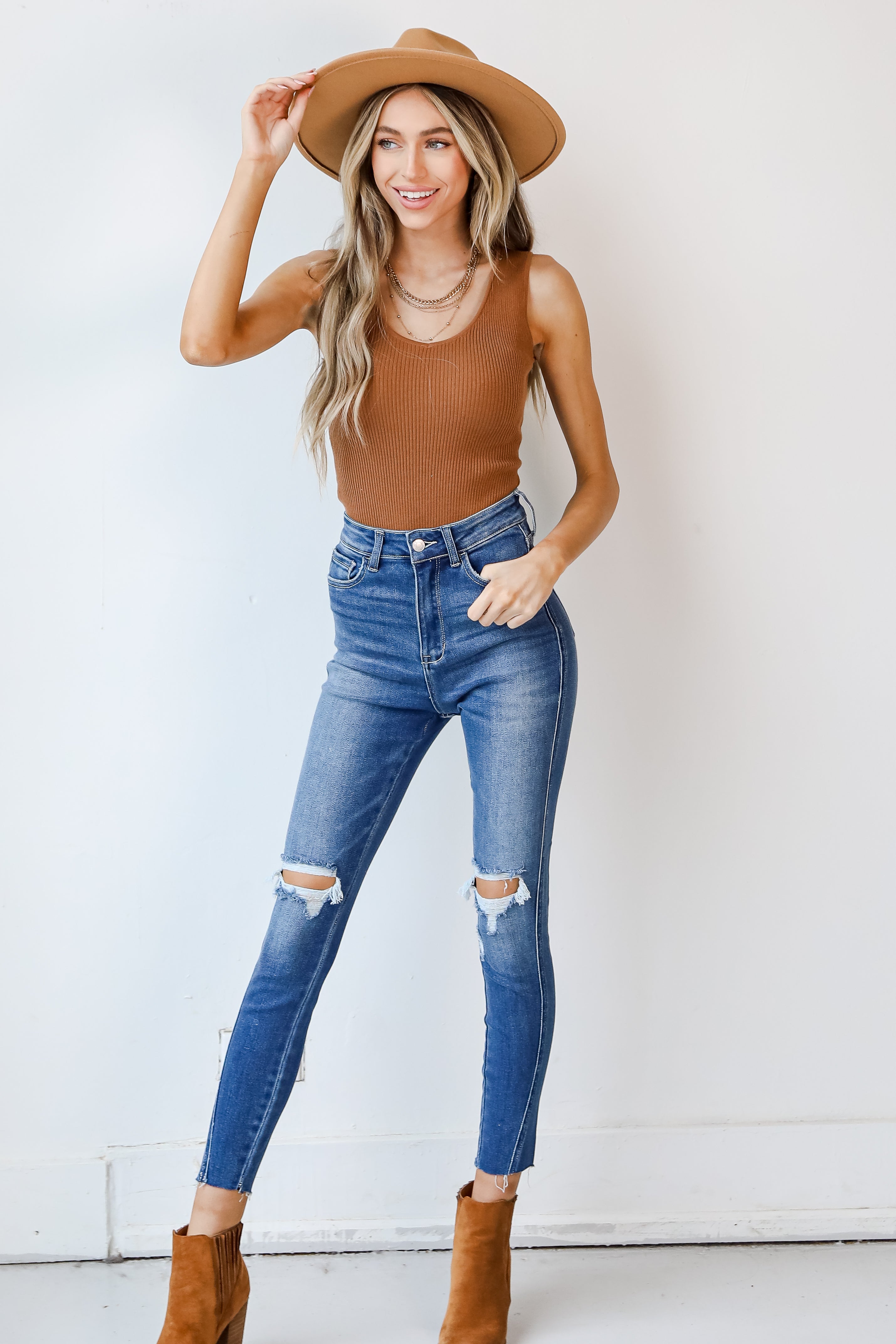 Distressed Skinny Jeans from dress up