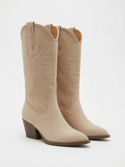 Countryside Stroll Beige Western Boots