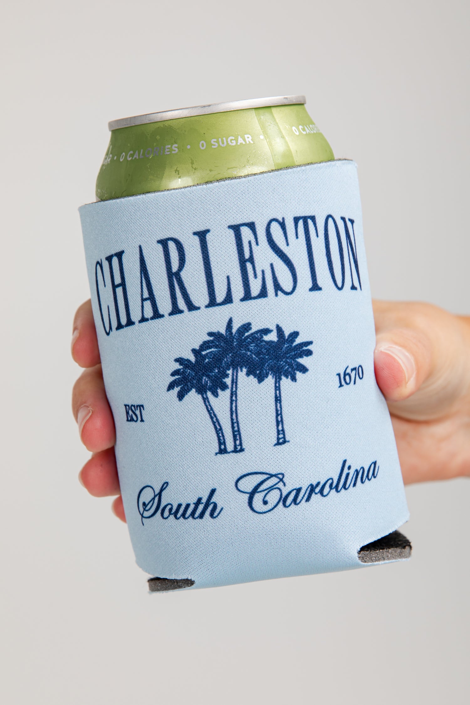 Can cooler with &
