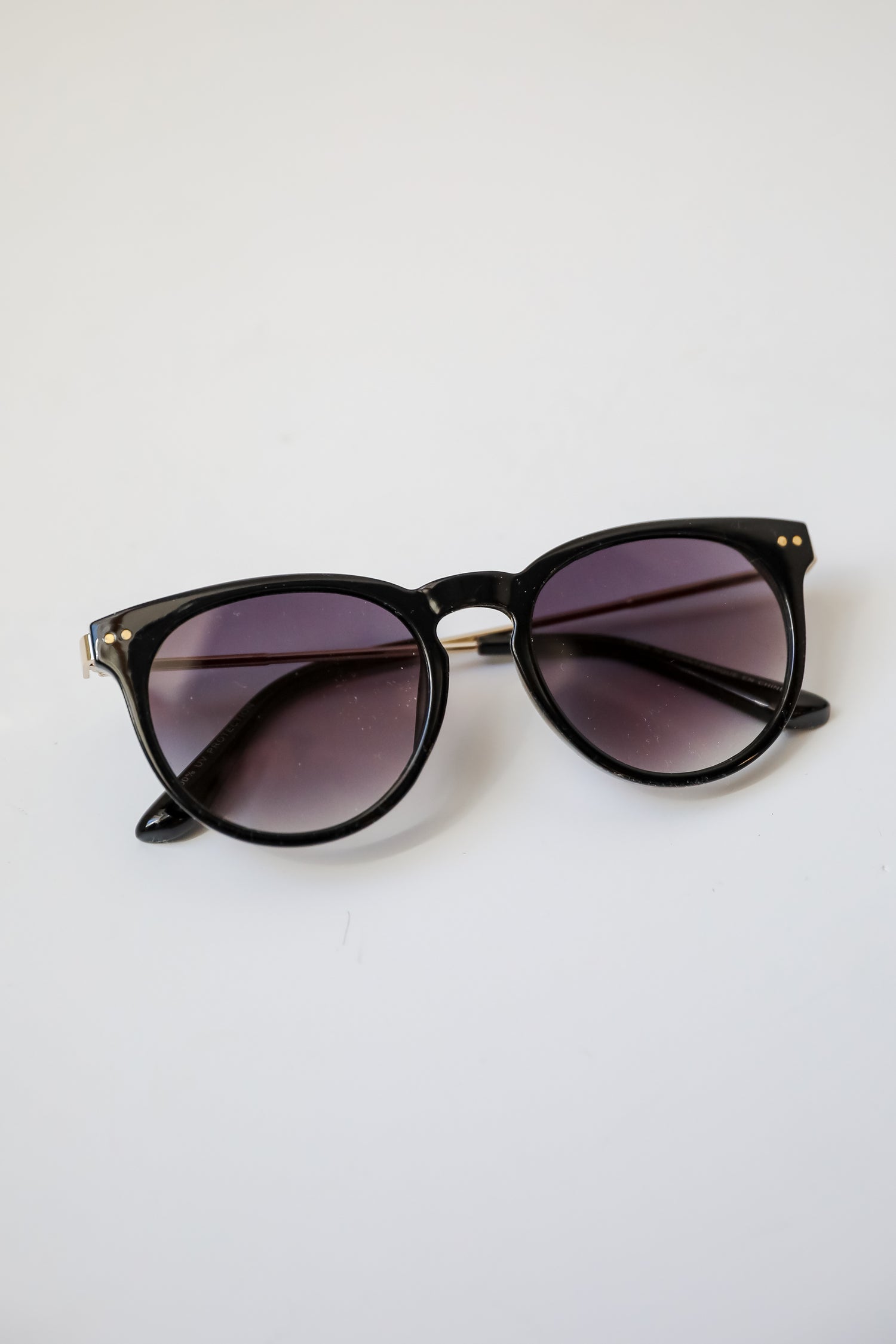 Always Your Favorite Round Sunglasses