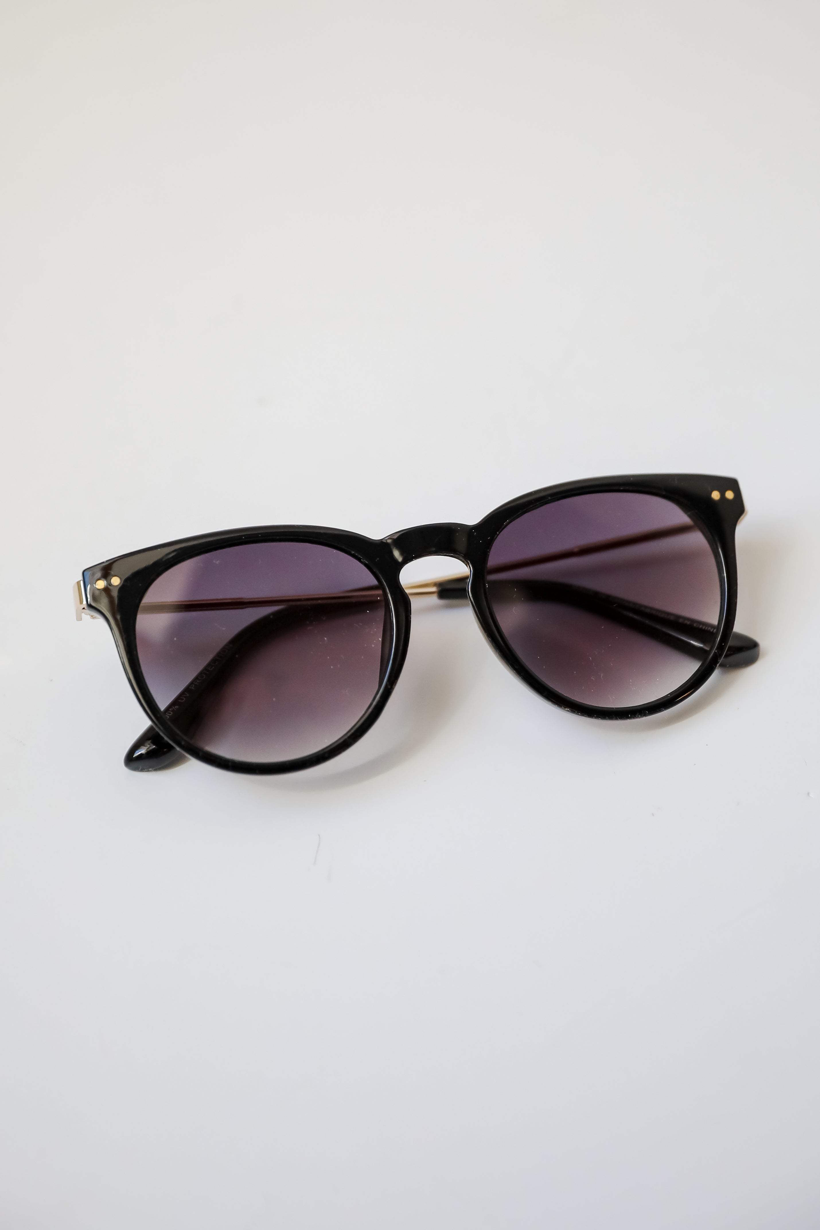 Always Your Favorite Round Sunglasses