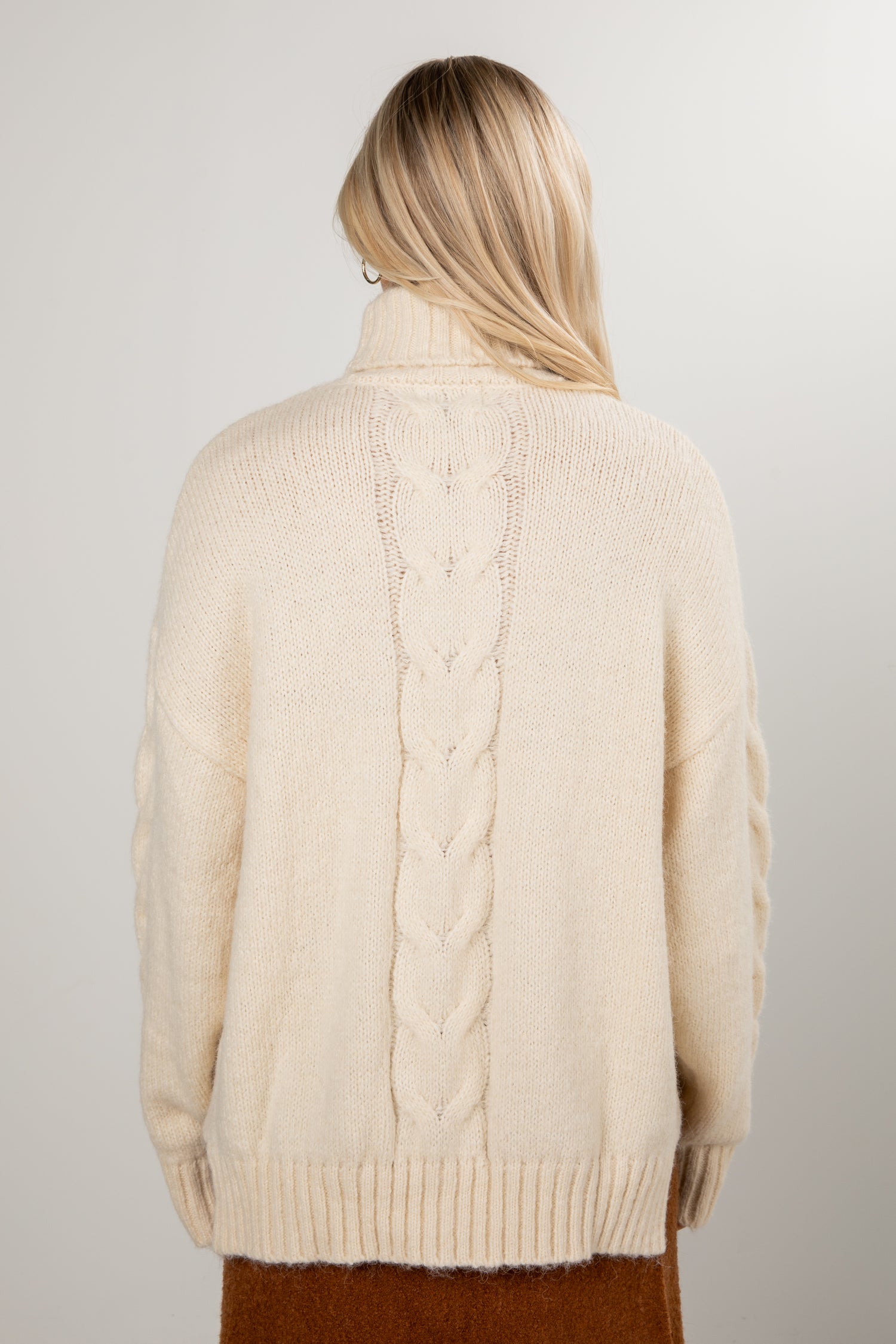 FINAL SALE - Cabin Morning Cream Turtleneck Sweater