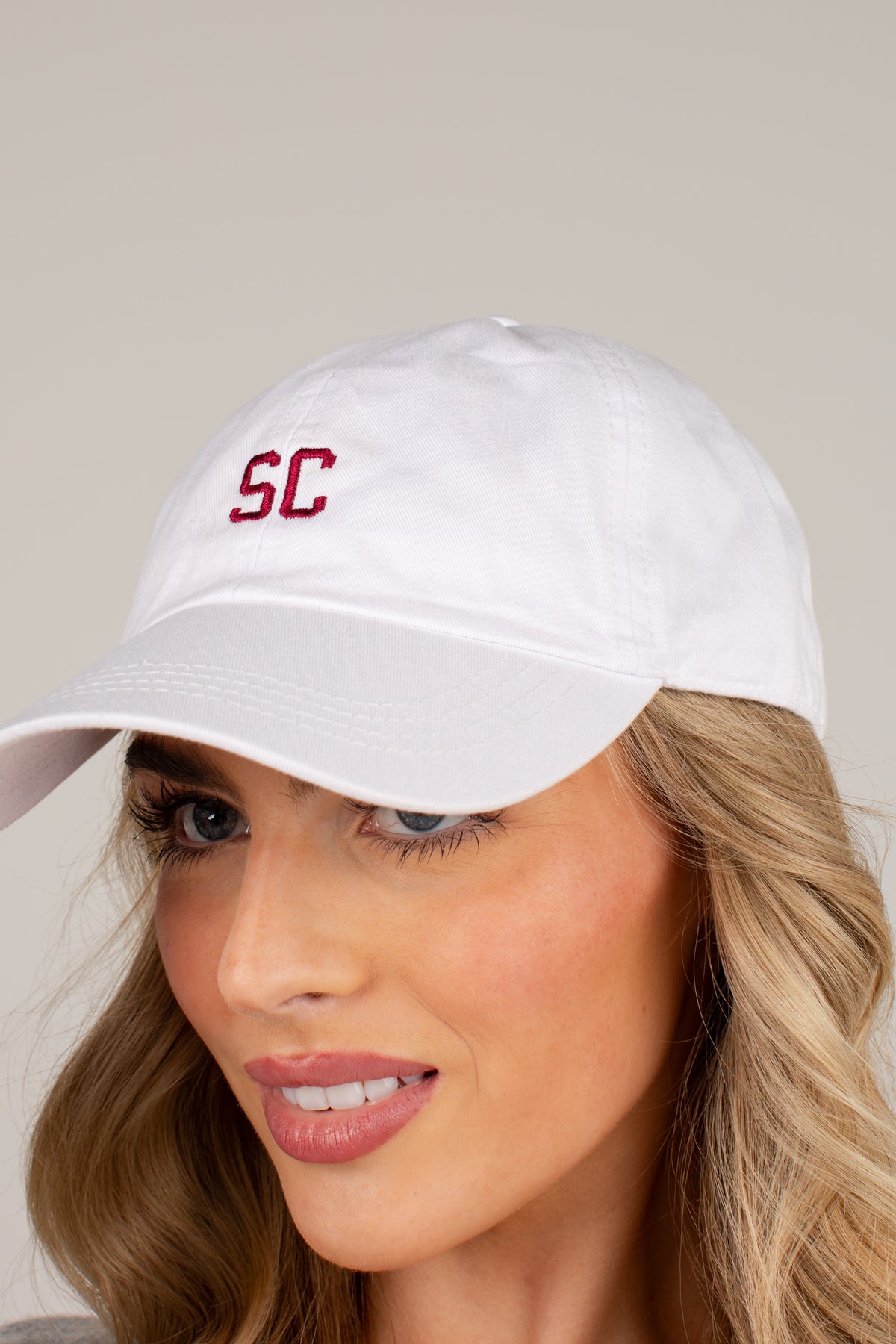 White South Carolina Embroidered Baseball Hat