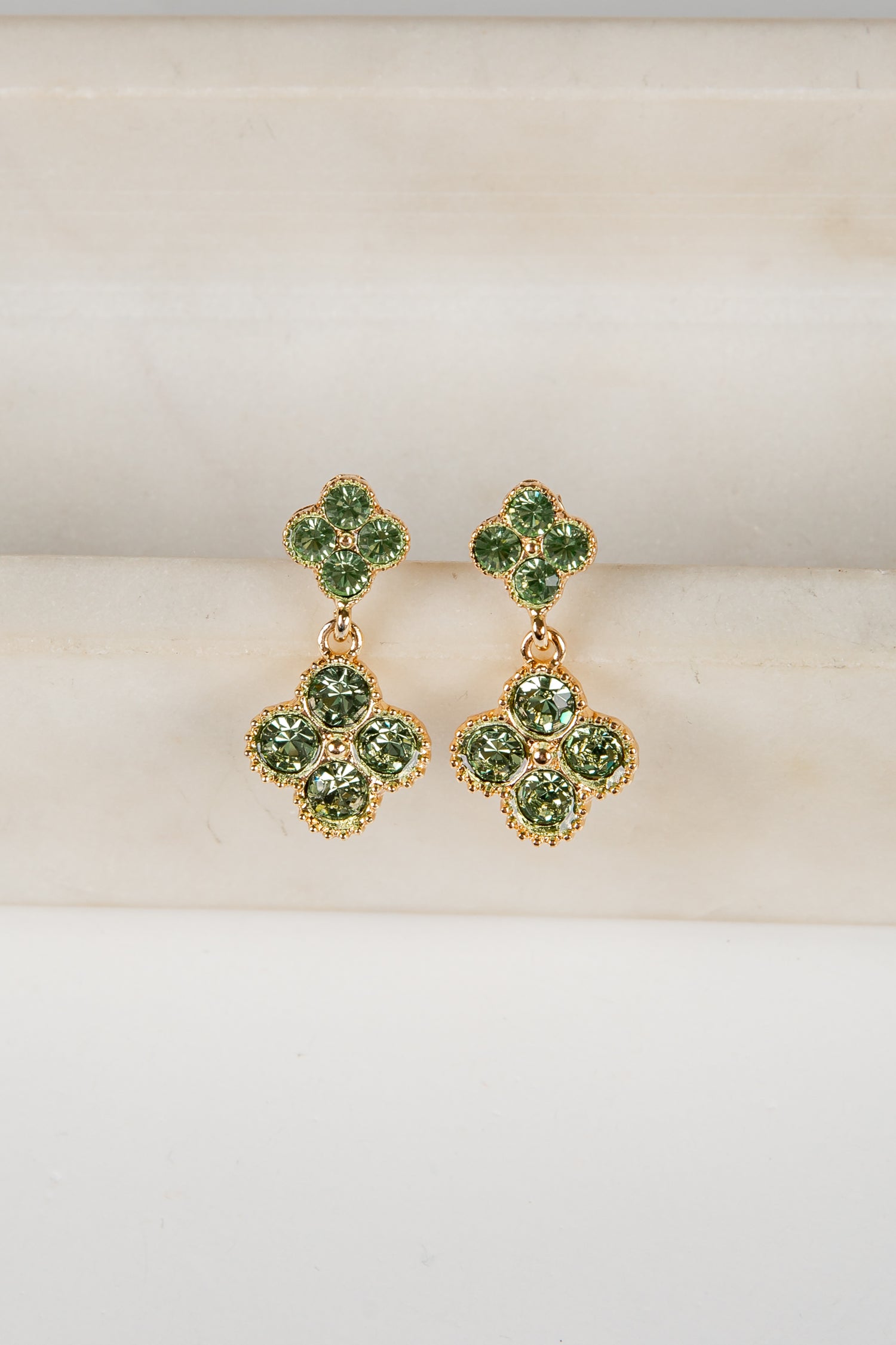 drop earrings