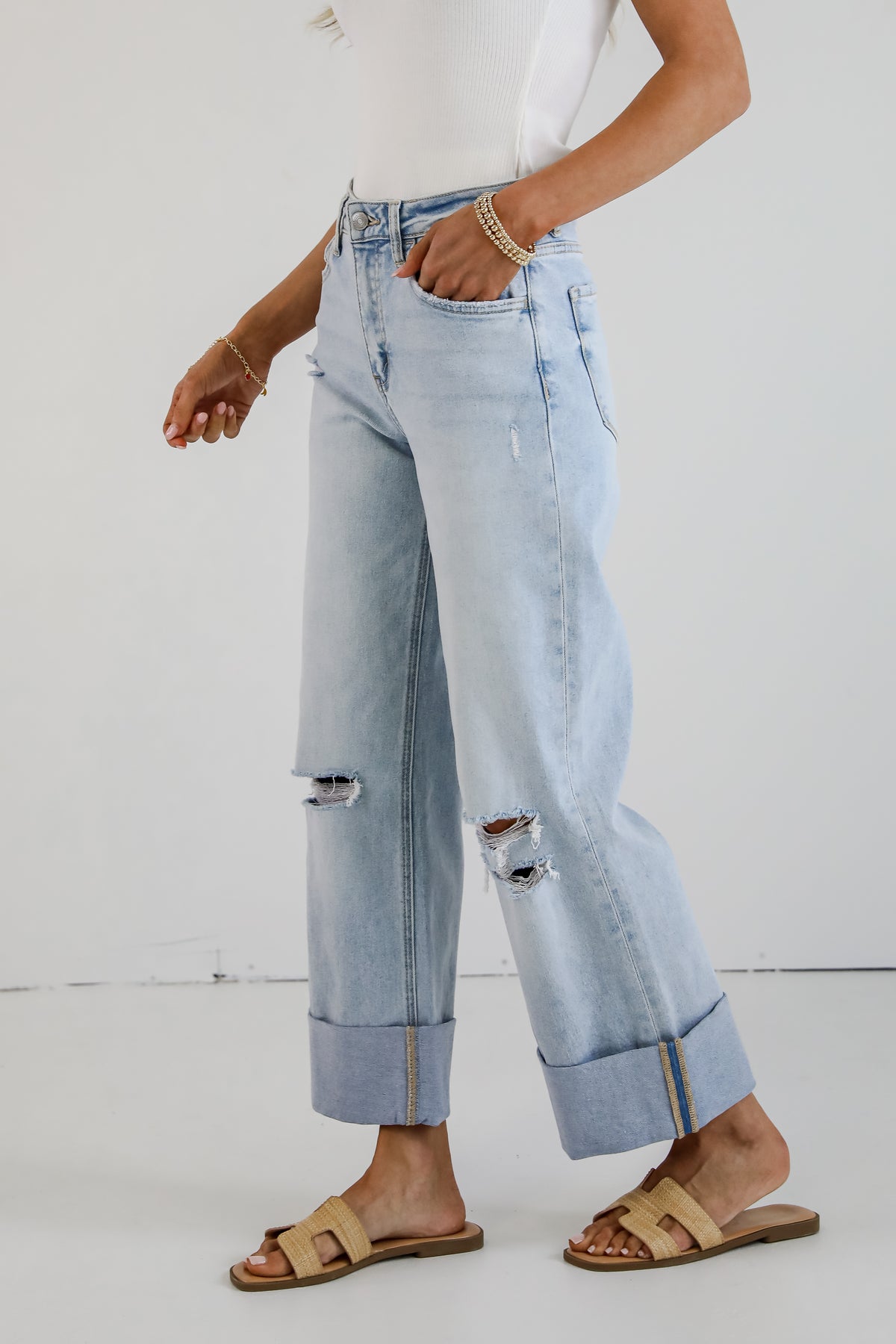 Demi Light Wash Super High-Rise Cuffed Baggy Wide Leg Jeans