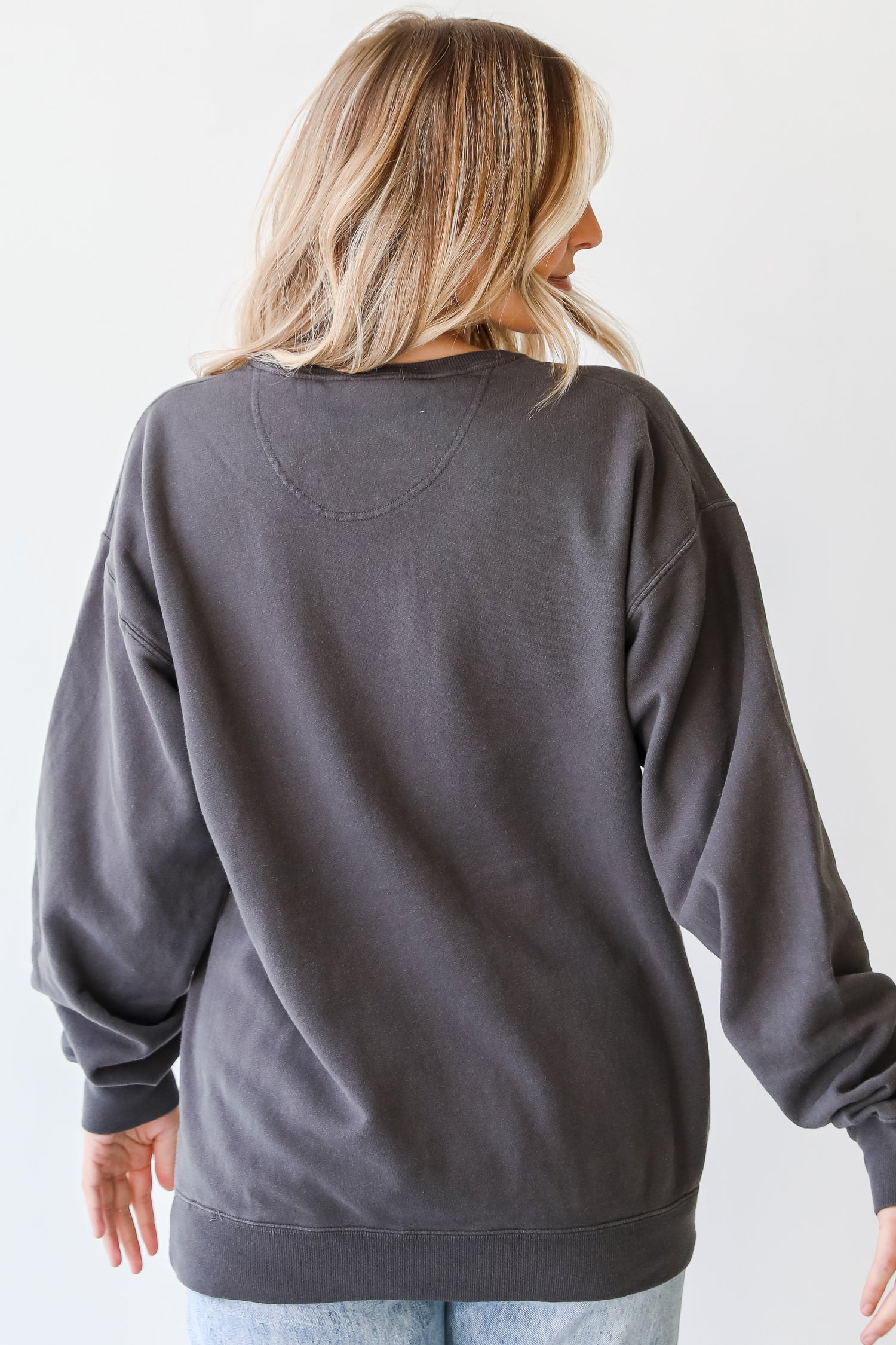 Charcoal Savannah Georgia Script Pullover back view