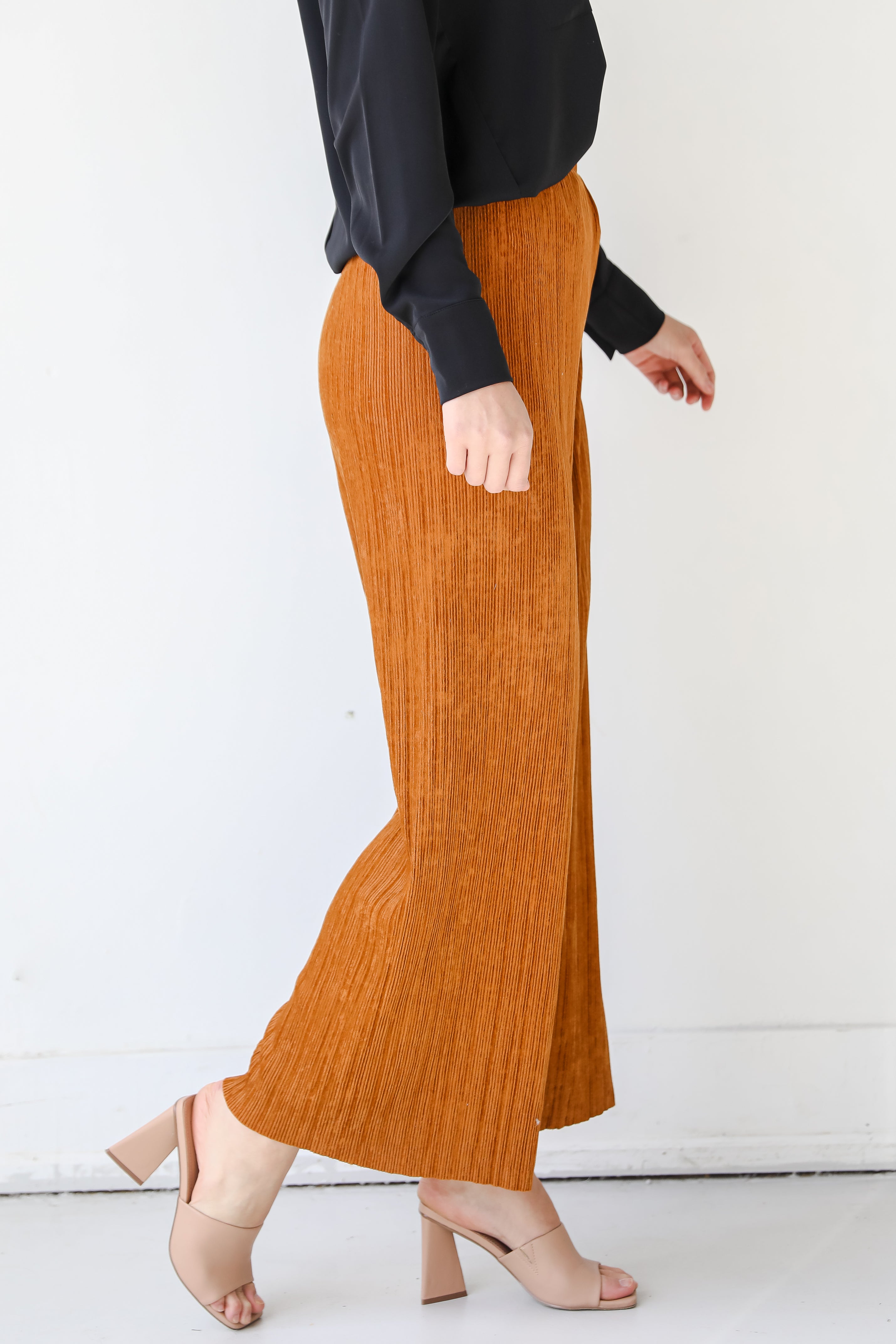 Corduroy Wide Leg Pants side view