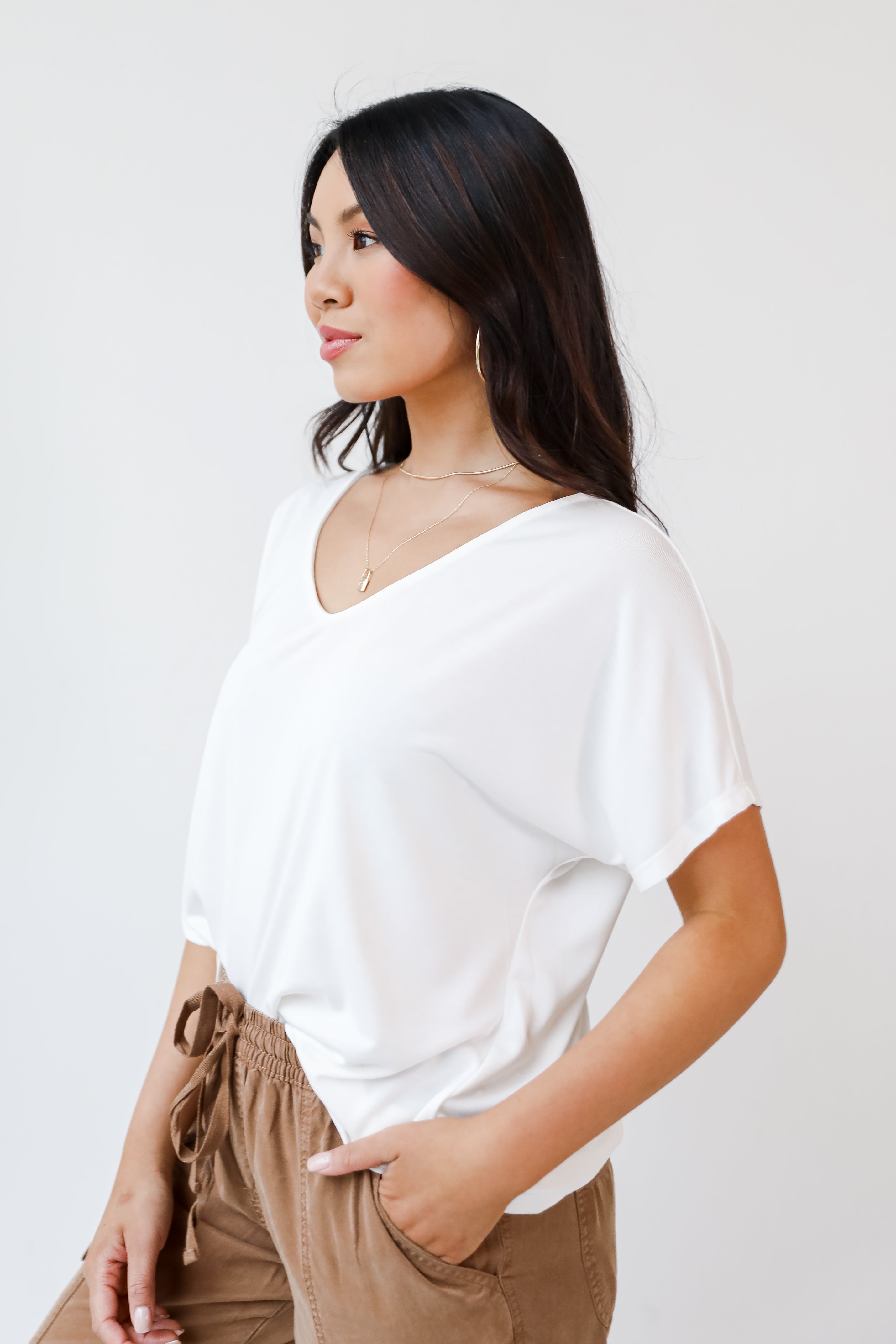 white Everyday Tee side view